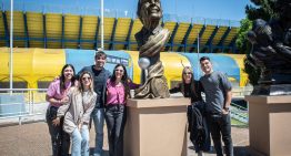 Rosario Central y un emotivo homenaje final a Russo: busto en su honor y cenizas esparcidas en el Gigante Rosario Central y un emotivo homenaje final a Russo: busto en su honor y cenizas esparcidas en el Gigante