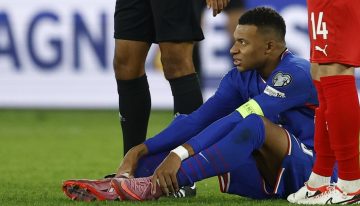 Kylian Mbappé marcó un golazo, dio una asistencia y después pidió el cambio en la goleada de Francia: señal de alerta para Real Madrid