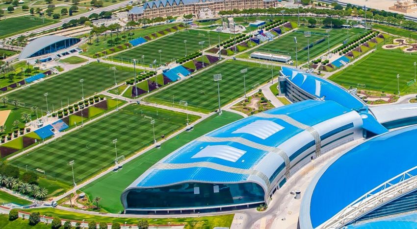 Empieza el Mundial Sub 17 en Qatar: la prueba del torneo de 48 equipos en ocho canchas simultáneas, donde Messi y la Scaloneta gritaron campeón