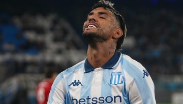 Adrián «Rocky» Balboa pidió disculpas en las redes por agredir al Huevo Acuña en el Racing-River: «No volverá a pasar»