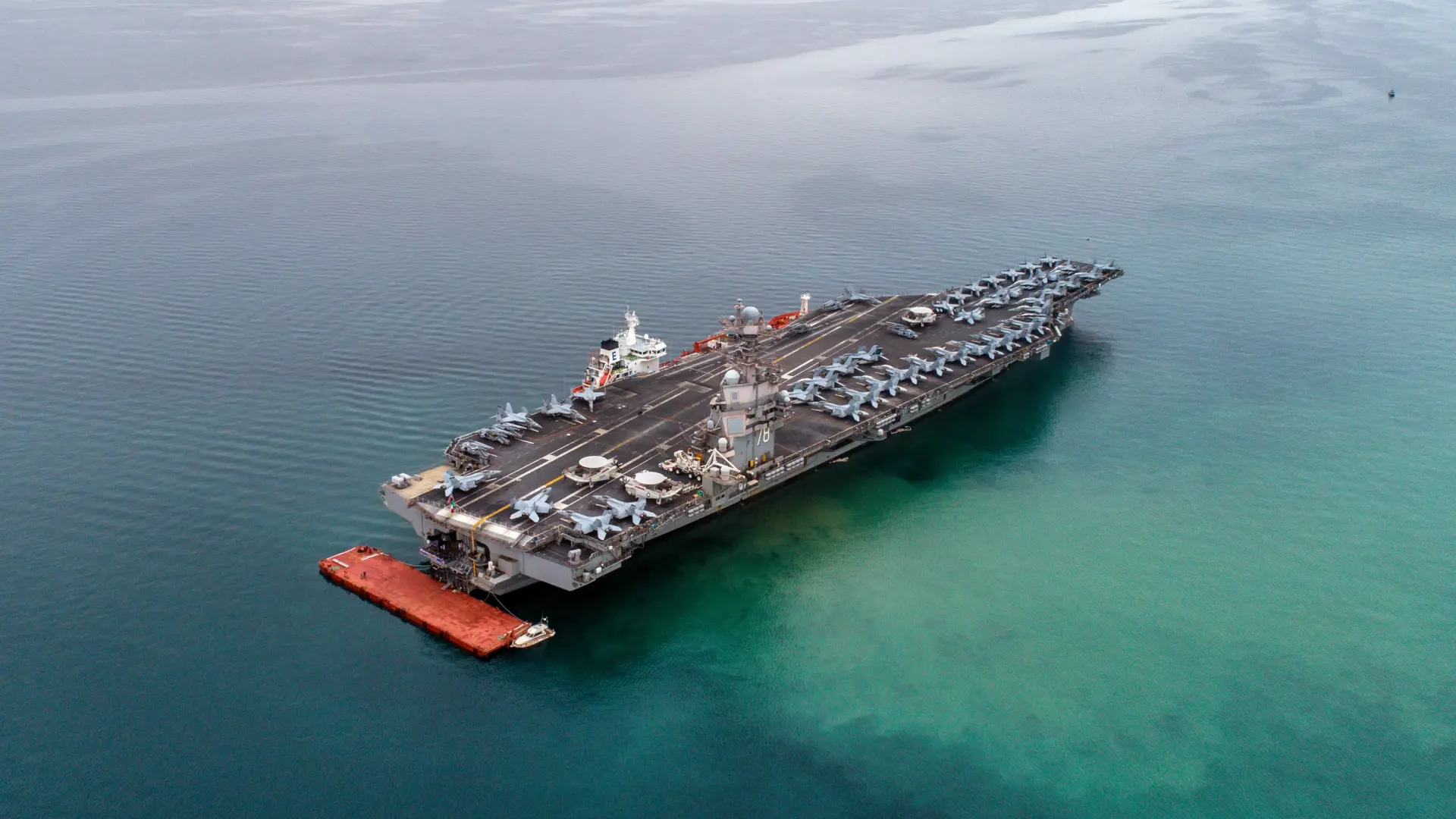 Estados Unidos despliega en el Caribe su mayor portaaviones y sube la tensión con Venezuela Estados Unidos despliega en el Caribe su mayor portaaviones y sube la tensión con Venezuela