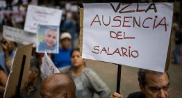 UCV cargó contra el chavismo por bono navideño fraccionado y salarios exiguos