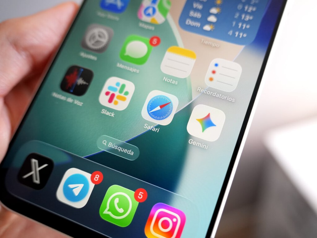 Gemini 3 ha logrado lo que creía imposible: quitarle el puesto a ChatGPT en mi iPhone. Apple ha acertado de lleno con su futura alianza 