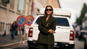 Jueves de novedades en Zara: De la blazer de la colección favorita de Marta Ortega, al vestido que te hará renunciar al look que tenías previsto llevar en Nochebuena