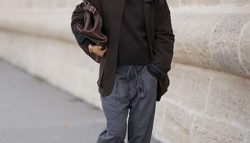 De cosméticos multiusos a productos de maquillaje de emergencia: qué hay realmente en el bolso de una editora de belleza de TELVA