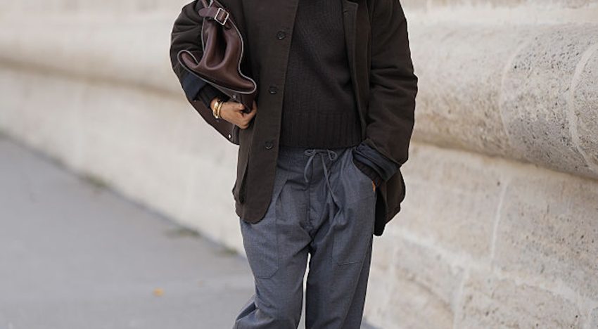 De cosméticos multiusos a productos de maquillaje de emergencia: qué hay realmente en el bolso de una editora de belleza de TELVA