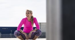 Blanca Pombal, entrenadora personal: «Las sentadillas son el ejercicio estrella para mantenernos fuertes, firmes y activas a partir de los 50»