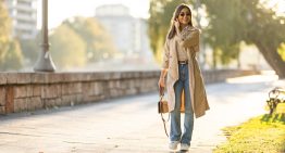 Blanca Pombal, entrenadora personal: «Un paseo de 20-30 minutos antes de cenar marcará una gran diferencia en tu salud, digestión, descanso y estado emocional»