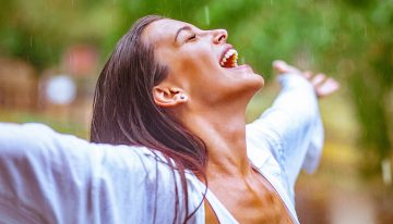 Eduardo Jáuregui, psicólogo: «Vivimos en una sociedad bastante jerárquica, donde la libertad personal brilla por su ausencia. Pensamos que es inmaduro, pero no jugar es lo que nos impide crecer»