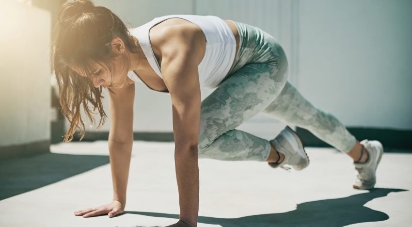 Blanca Pombal, entrenadora personal: «El escalador es un ejercicio corto y efectivo para activar todo el cuerpo, quemar grasa y tonificar a la vez»