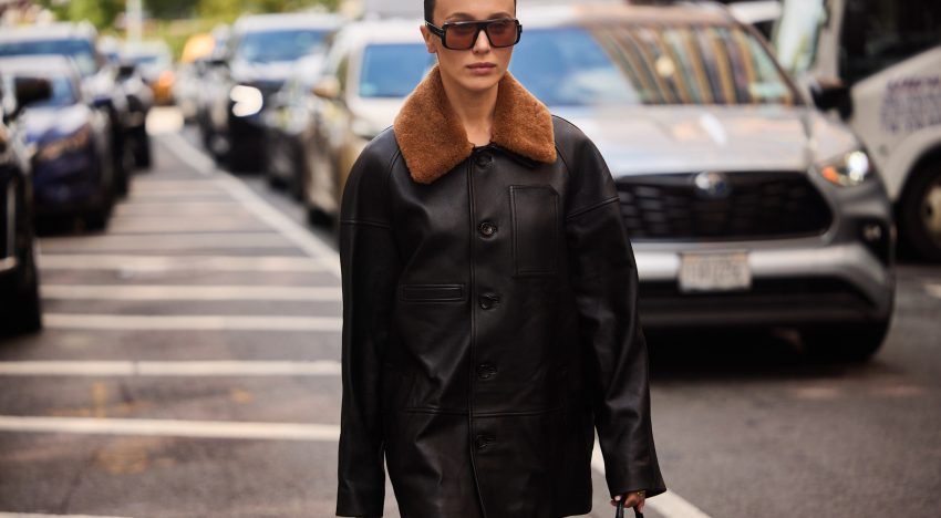 Mitad rebeca, mitad americana: las 4 chaquetas de Mango para llevar con tu vestido o top de tirantes, de la cena de empresa a fin de año