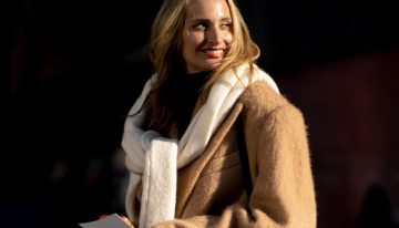 Reme Navarro, farmacéutica: «Con la llegada del frío, apostaría por ingredientes como el ácido hialurónico, las ceramidas y la protección solar para mantener la piel sana»