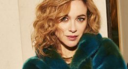 Marta Hazas (47 años): «Nunca me acuesto sin desmaquillarme y no me lavo el pelo a diario porque lo tengo muy seco y rizado. Utilizo sérums y aceites capilares»