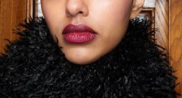 Amanda Bell, maquilladora: «A partir de los 45, las pestañas tienden a verse más planas ya que pierden curvatura y densidad, por lo que hacen que los ojos parezcan más cansados y más pequeños»