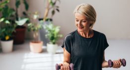 Abel Girones, entrenador personal: «Si quieres vivir con independencia a partir de los 60 necesitas entrenar fuerza, no caminar más»