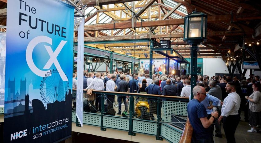 La IA aplicada a los agentes transformará la experiencia de usuario, según el MIT Technology Review y Nice