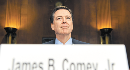 Juez encuentra errores en la investigación del gobierno contra el exjefe del FBI James Comey