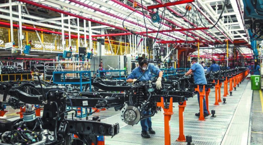 Prevén que 2026 refleje retos para la creación de empleo