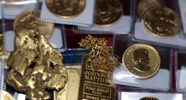 El oro sube más de 1% en la apertura por el clima de aversión al riesgo y pausa del dólar