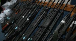 Confiscan más de 2 millones de dólares en armas tras operación policial en Rio de Janeiro que dejó 121 muertos