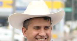 Asesinan a Carlos Manzo, alcalde de Uruapan; hay dos detenidos y un agresor abatido