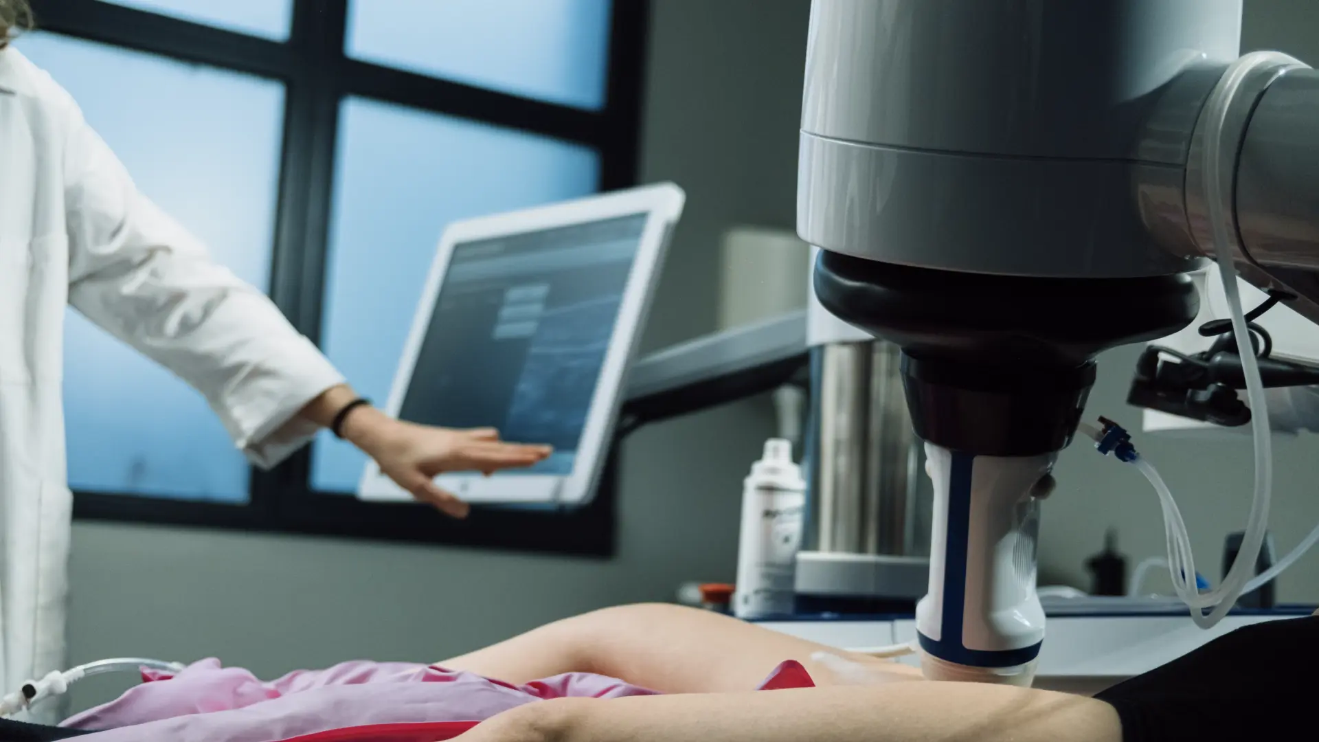 El revolucionario sistema que elimina las varices sin cirugía y con la misma efectividad, explicado por un experto