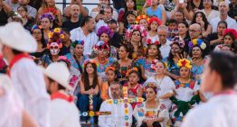 Mara Lezama celebra con el pueblo de Puerto Juárez el Janal Pixan 2025, una ofrenda viva a nuestras raíces mayas