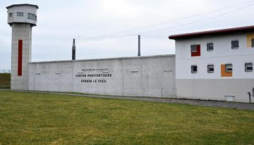 Francia investiga plan de atentado vinculado a preso por los ataques de París en 2015