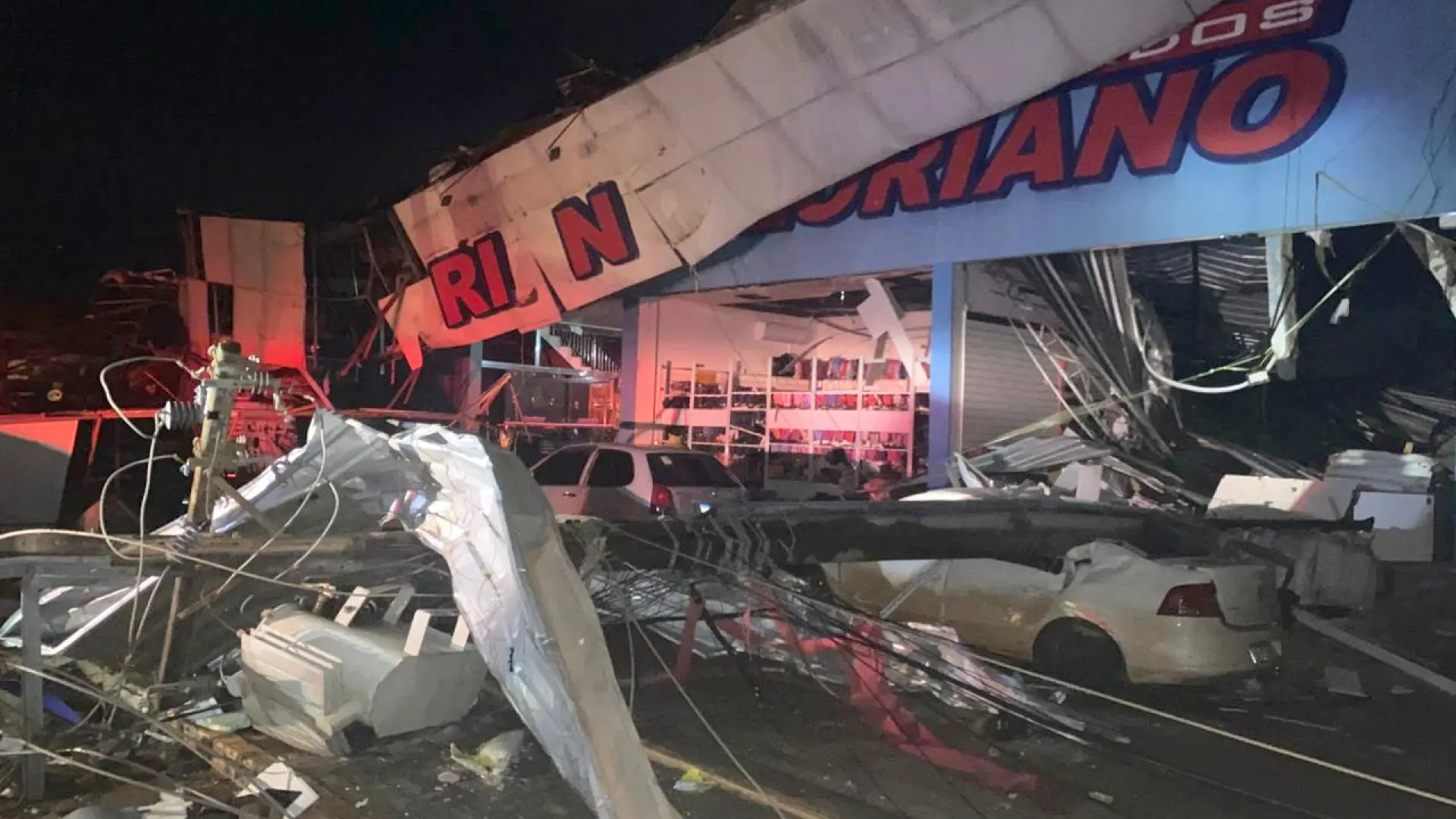 Un potente tornado deja al menos seis muertos y 400 heridos en Brasil: «Esto es un escenario de guerra»