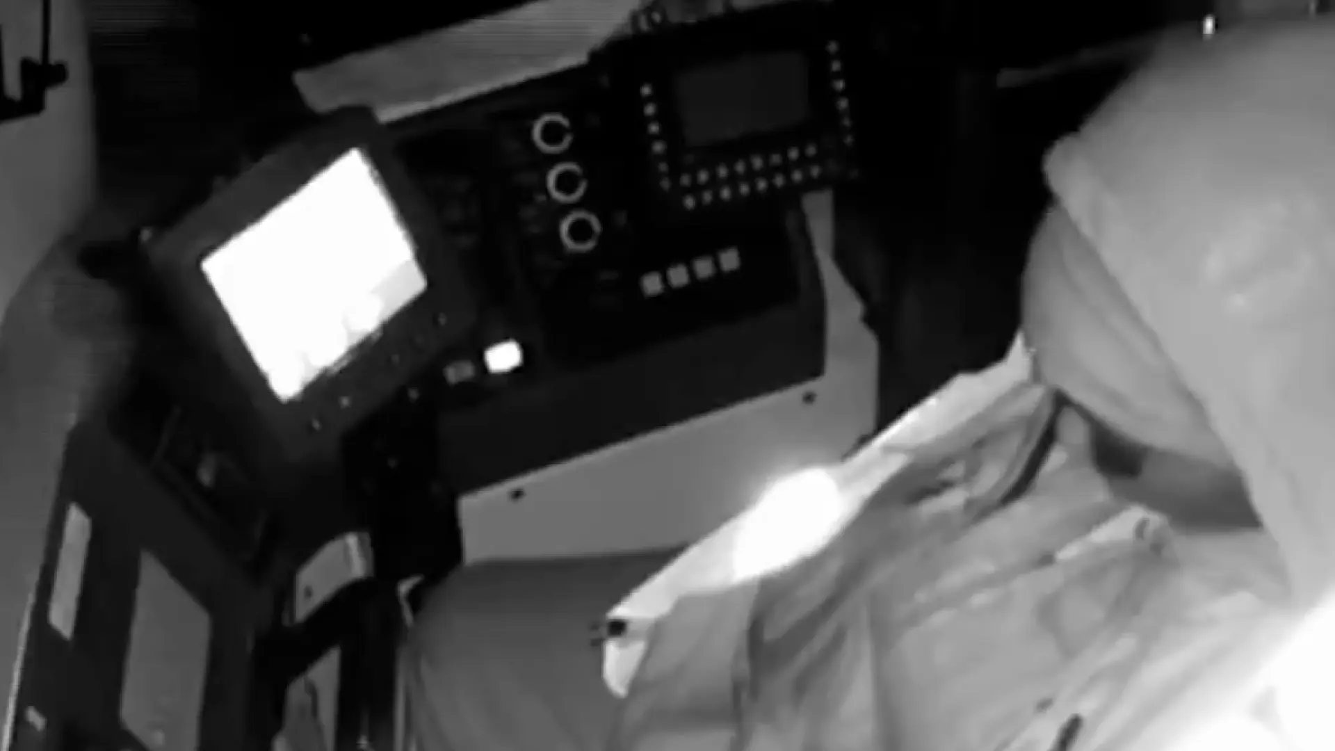 Una operadora de tren en EEUU parece quedarse dormida y provoca un fuerte sacudón al tomar una curva a 80 km/h, cinco veces más de lo permitido