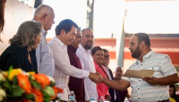 En el Gobierno de México habrá diálogo permanente con el magisterio para avanzar en acuerdos: Mario Delgado