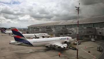 LATAM suspende más vuelos y afecta a otros 10,000 pasajeros por huelga de pilotos
