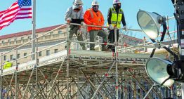 Desempleo en EU subió en septiembre pese a que aumentaron las contrataciones