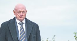 FBI cita a demócratas que enviaron mensajes a tropas