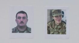 Fallece soldada en Washington y Trump acusa a migrantes