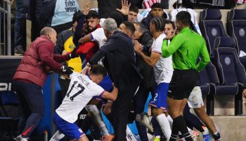 Escándalo en un amistoso entre Estados Unidos y Paraguay: los equipos de Mauricio Pochettino y Gustavo Alfaro, a las piñas