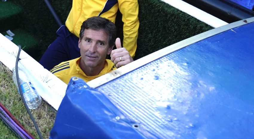 Claudio Úbeda tuvo una emotiva dedicatoria a Russo por el triunfo en el Superclásico y habló sobre su futuro en Boca: «No depende de mí»