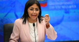 Delcy Rodríguez descargó su rabia con María Corina Machado por cierre del espacio aéreo venezolano