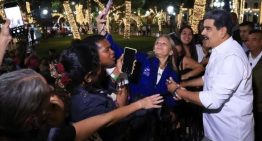 VIDEO: el despliegue militar de EEUU empañó el estreno de la serie de Maduro