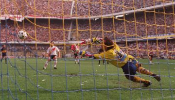 Después de 30 años, Boca y River vuelven a jugar un Superclásico por algo extra en las últimas fechas: las definiciones más recordadas en más de 100 años de historia