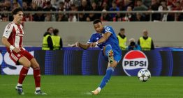 Kylian Mbappé, imparable: marcó un hat-trick en 7 minutos para que Real Madrid diera vuelta el marcador en Grecia