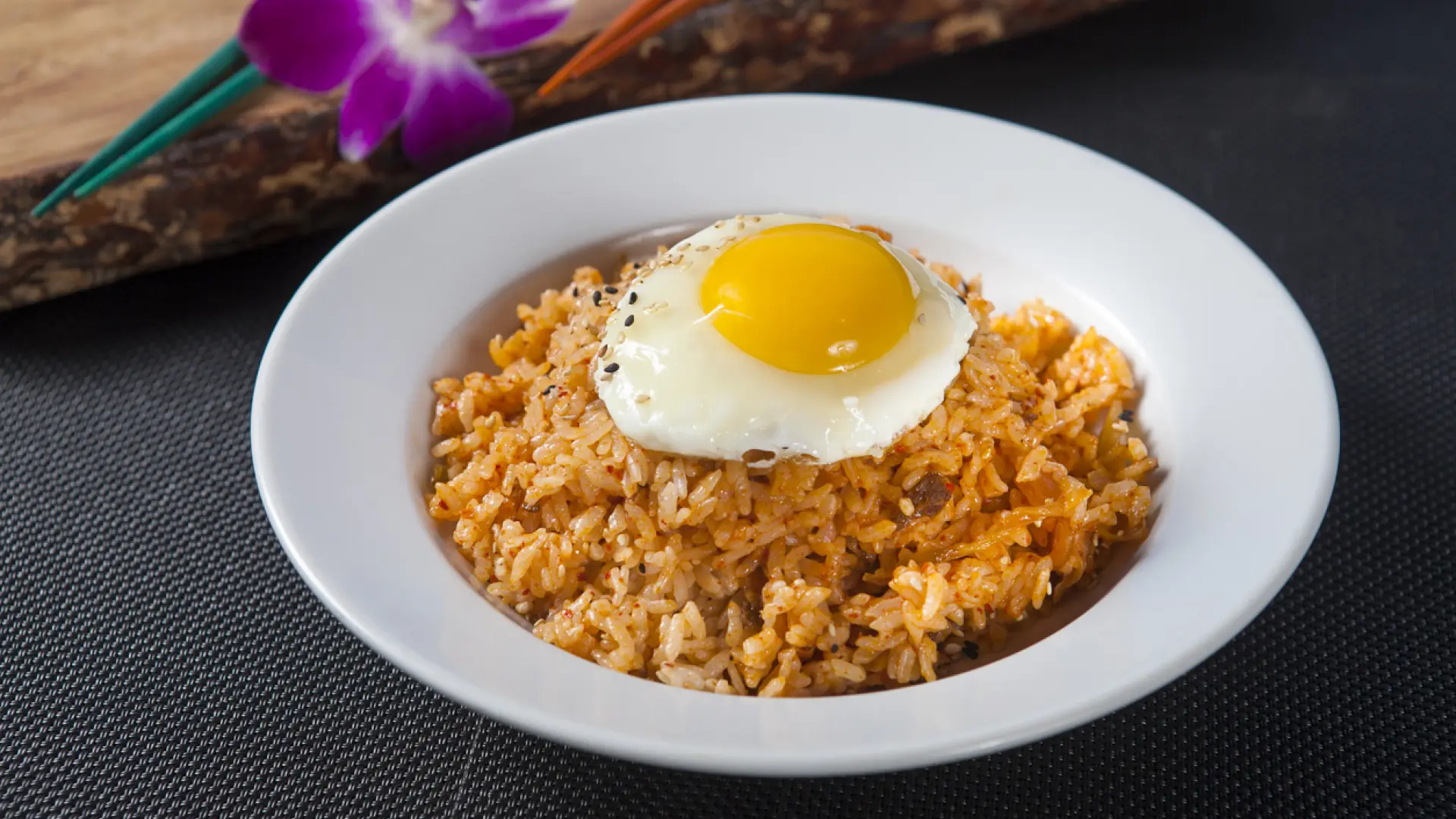 El kimchi mejora la salud metabólica e inmunológica, según el primer estudio mundial sobre sus efectos