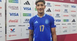 Mateo Martínez, el defensor goleador de la Selección Sub 17 que aprendió a pegarle con las dos piernas por fuerza mayor y lleva el barrio en la piel