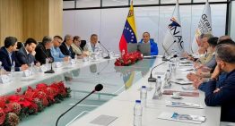 Tras amenazas de Maduro, chavismo se reunió con aerolíneas para garantizar continuidad de vuelos