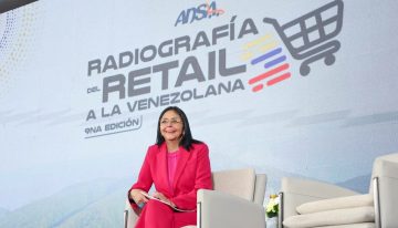 El último ataque del chavismo al dólar en medio de crisis económica