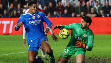 Augusto Batalla fue una muralla y frenó la racha triunfal del líder Real Madrid: las atajadas para que Rayo Vallecano le empate en España