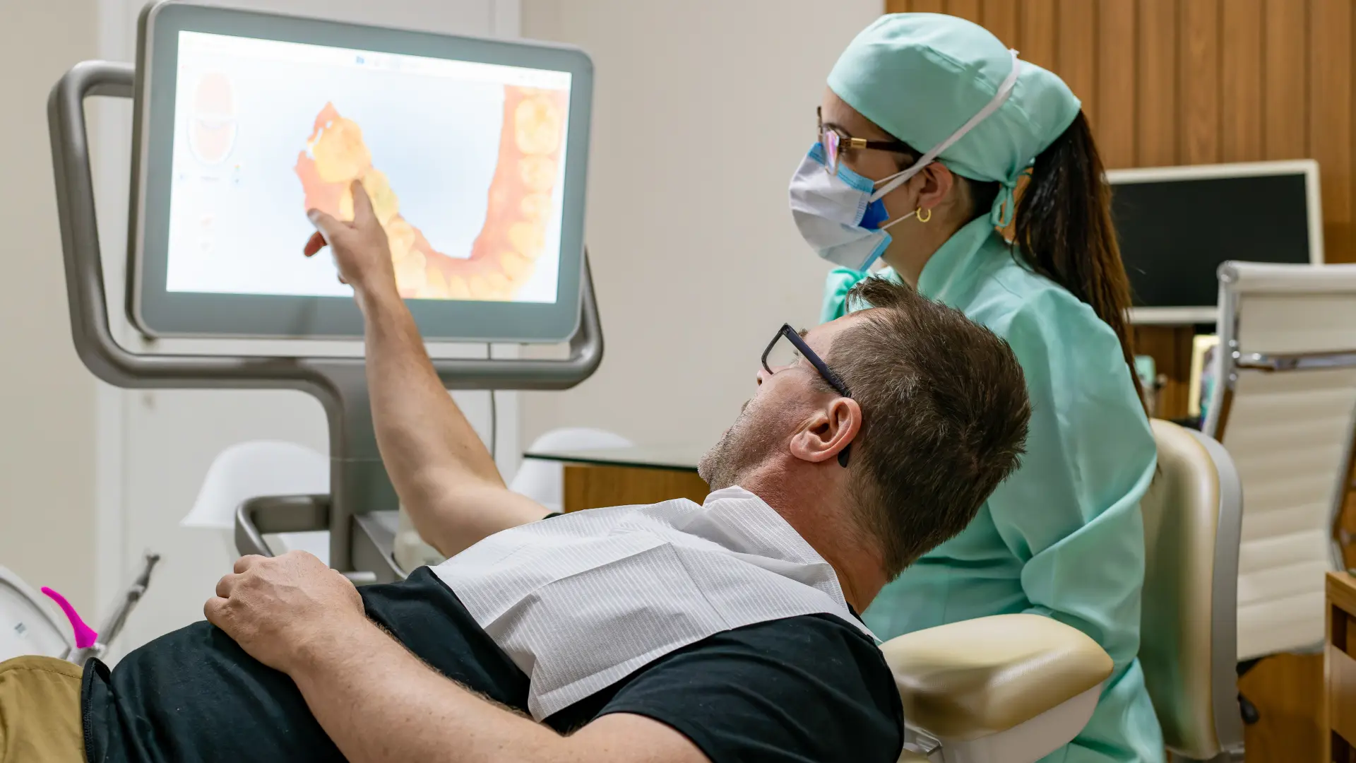 ¿Adiós a los implantes? Japón encuentra un fármaco capaz de regenerar los dientes y ya lo aplica a seres humanos