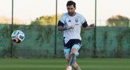 Con Messi a la cabeza, la Selección Argentina se entrena de cara al amistoso en Angola