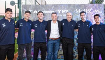 Argentina puso en marcha su sueño para el Final 8 de la Copa Davis con una fórmula clara: «Somos un equipo compacto y batallador»