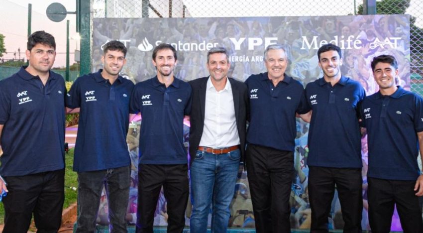 Argentina puso en marcha su sueño para el Final 8 de la Copa Davis con una fórmula clara: «Somos un equipo compacto y batallador»